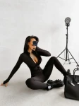 Kombinezon damski OLAVOGA NATIA 2026 czarny - maWer Fashion