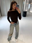 Bluzka damska OLAVOGA MERA 2026 brązowa - maWer Fashion