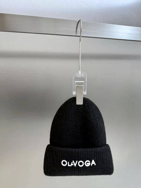 Czapka damska OLAVOGA MEDINA 2026 czarna - mawershop