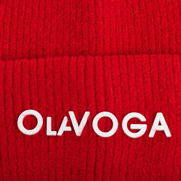 Czapka damska OLAVOGA MEDINA 2026 czerwona - mawershop