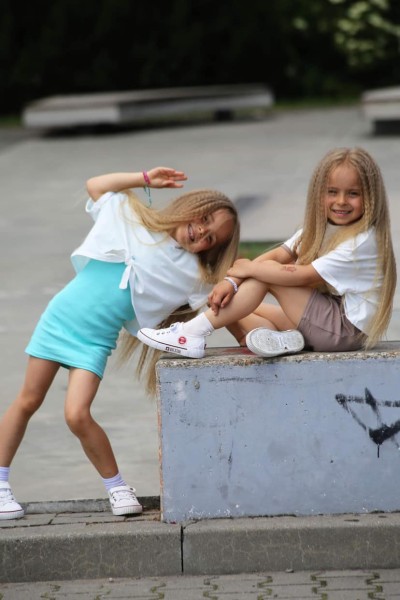 Top dziewczęcy wiązany Qba kids biały