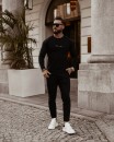 Bluzka męska longsleeve OLAVOGA MINIMALIST MAN czarna - maWer Fashion