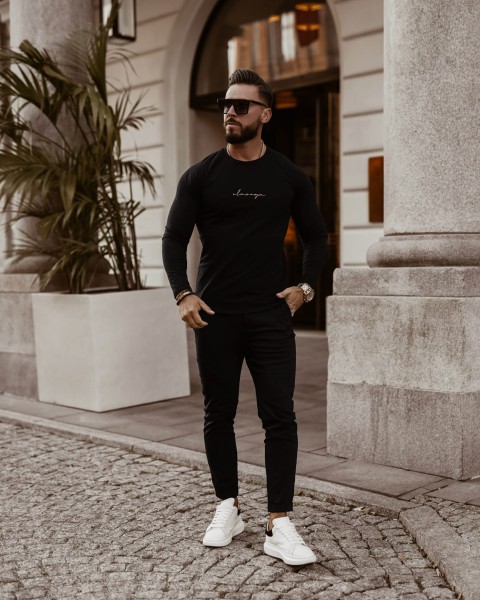 Bluzka męska longsleeve OLAVOGA MINIMALIST MAN czarna - maWer Fashion