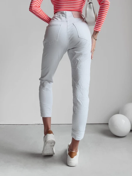 Spodnie jeansowe damskie OLAVOGA CAMI 249 białe – maWer Fashion