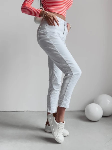Spodnie jeansowe damskie OLAVOGA CAMI 249 białe – maWer Fashion