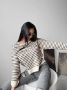 Sweter damski OLAVOGA CAMILA 2023 szary - maWer Fashion