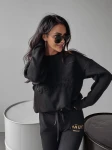 Sweter damski OLAVOGA YUKIO 2023 czarny - maWer Fashion