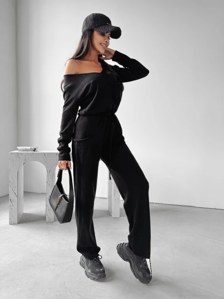 Kombinezon damski OLAVOGA SHERRY 2023 czarny   - maWer Fashion