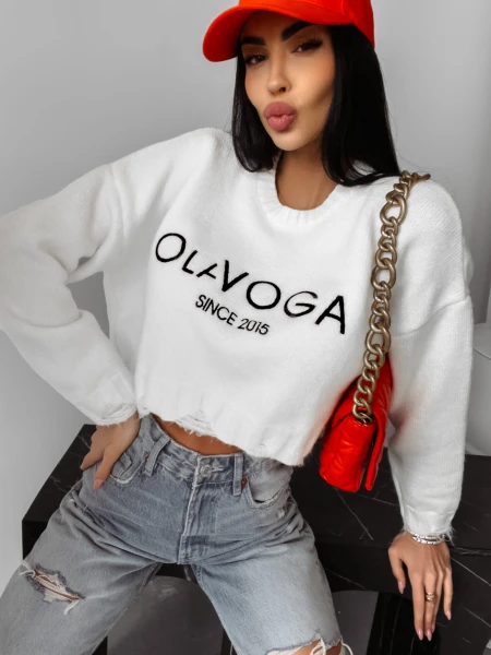 Sweter damski OLAVOGA KARO 2024 ecru  – maWer Fashion