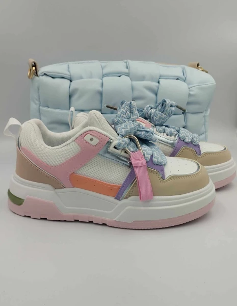 Buty sneakersy damskie z ozdobnym wiązaniem 7565
