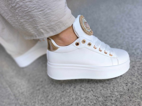 Buty sneakersy damskie z cyrkoniami na języku - maWer Fashion