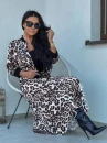 Komplet damski kurtka i spódnica ZOCCO panterkowy print - maWer Fashion