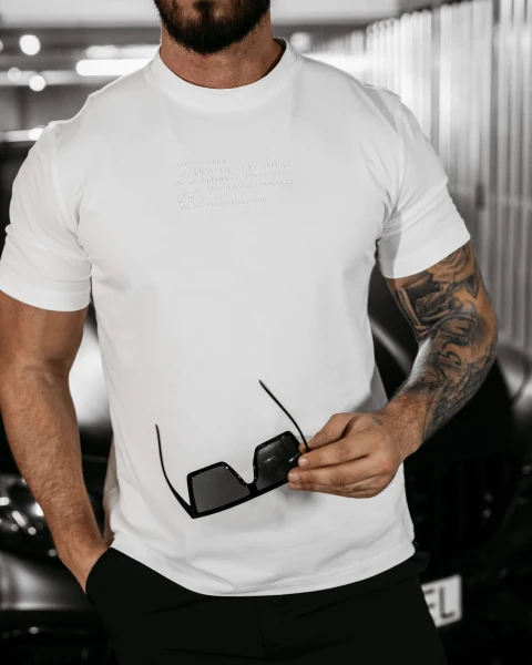 T-shirt męski OLAVOGA VALOR 2025 ecru - maWer Fashion