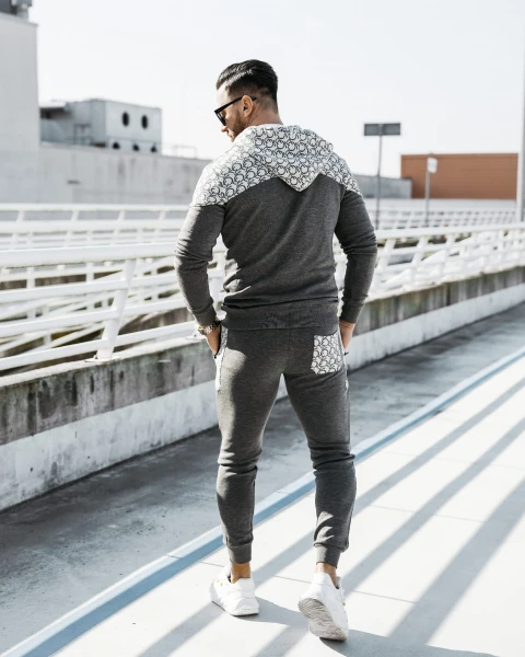 Komplet męski OLAVOGA GRAVITY 2025 szary - maWer Fashion
