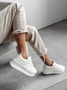 Buty damskie OLAVOGA VENTA białe - maWer Fashion