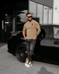 Dzianinowy t-shirt męski OLAVOGA LUV 2025 beżowy - maWer Fashion