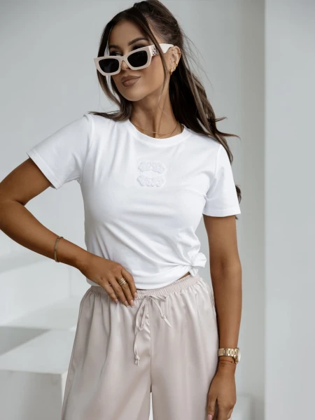 T-shirt damski OLAVOGA LOE 2025 ecru - maWer Fashion
