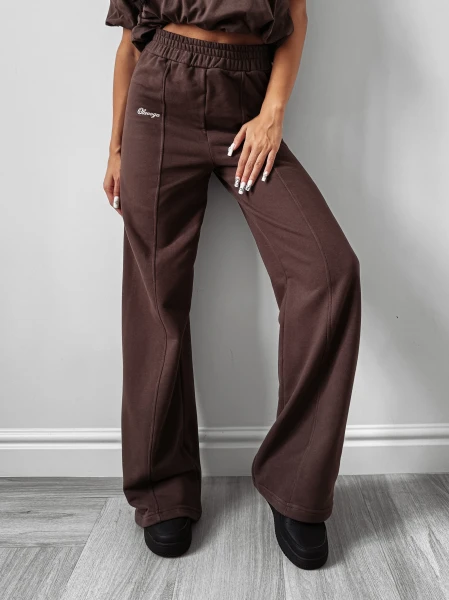 Spodnie damskie OLAVOGA AUTUMN WHISPER PANTS 2025 brąz - maWer Fashion