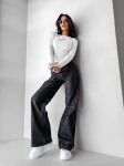 Bluzka damska OLAVOGA HEARTLIGHT 2025 ecru  - mawer Fashion