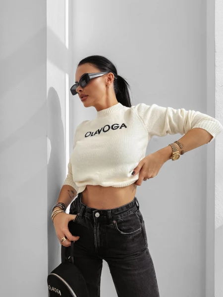 Sweter damski OLAVOGA ZAIO 2025 ecru - maWer Fashion