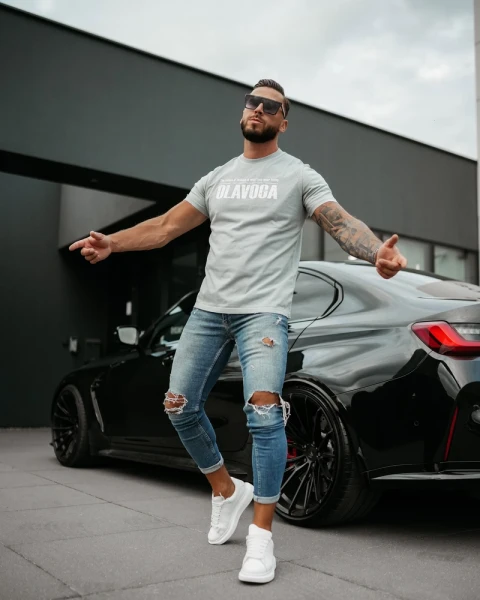 T-shirt męski OLAVOGA ZOAN 2025 jasny szary - maWer Fashion