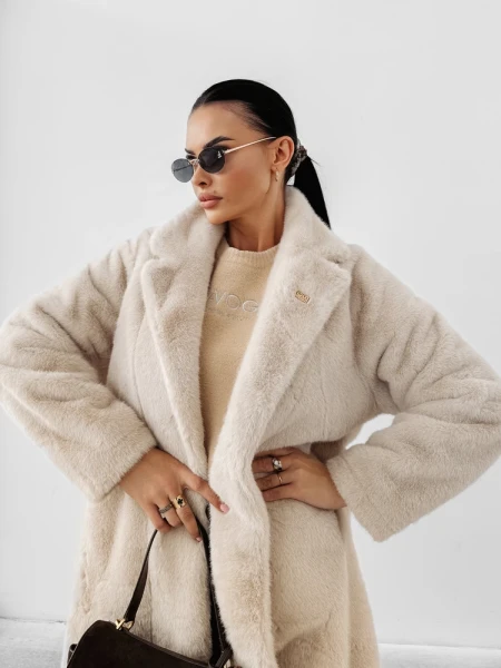 Płaszcz damski OLAVOGA MINO 2025 beż - maWer Fashion
