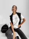 T-shirt damski OLAVOGA BLACK PRINCE 2025 ecru - maWer Fashion