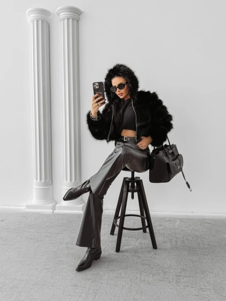 Futrzana kurtka damska OLAVOGA LANIKA 2025 czarna - mawershop