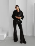 Welurowy komplet damski OLAVOGA VELVET WOOD 2025 czarny - maWer Fashion