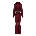 Welurowy komplet damski OLAVOGA VELVET WOOD 2025 bordo - maWer Fashion