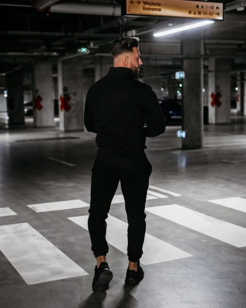 Komplet męski OLAVOGA LOG 2025 czarny - maWer Fashion