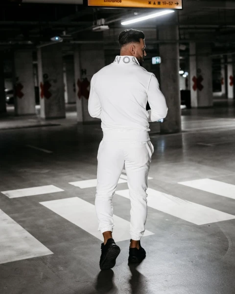 Komplet męski OLAVOGA LOG 2025 ecru - maWer Fashion