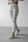 Spodnie damskie OLAVOGA SUGAR 2025 szare - maWer Fashion