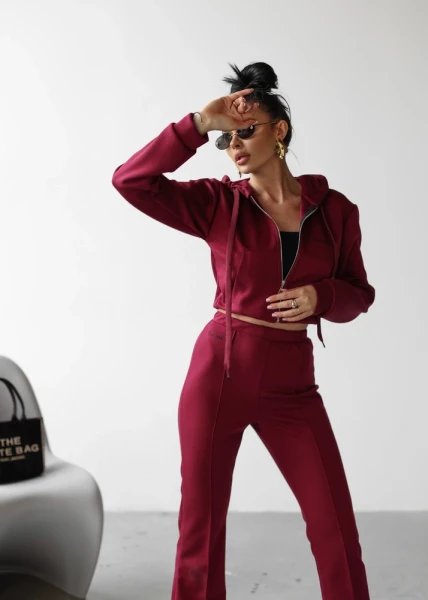 Komplet damski OLAVOGA TUTO 2025 bordo - maWer Fashion