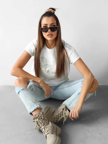 T-shirt damski OLAVOGA SOURIS 2025 ecru - maWer Fashion