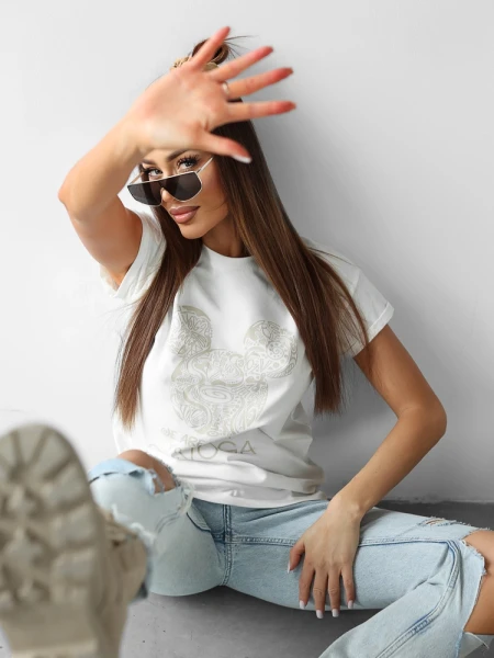 T-shirt damski OLAVOGA SOURIS 2025 ecru - maWer Fashion