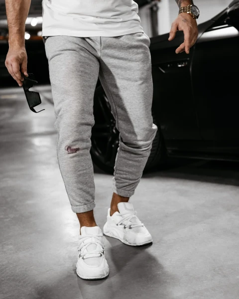 Spodnie męskie OLAVOGA DAINARU 2025 - maWer Fashion