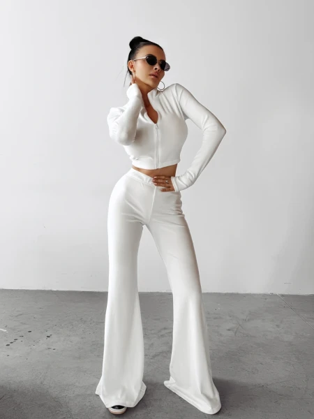 Komplet damski OLAVOGA PRIMROSE 2025 ecru - maWer Fashion