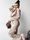 Komplet damski OLAVOGA MOHITO 2025 beżowy - maWer Fashion