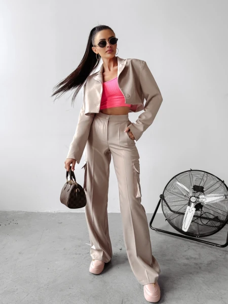 Komplet damski OLAVOGA MOHITO 2025 beżowy - maWer Fashion