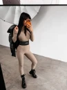 Kombinezon damski OLAVOGA NOWERA 2026 beżowy - maWer Fashion