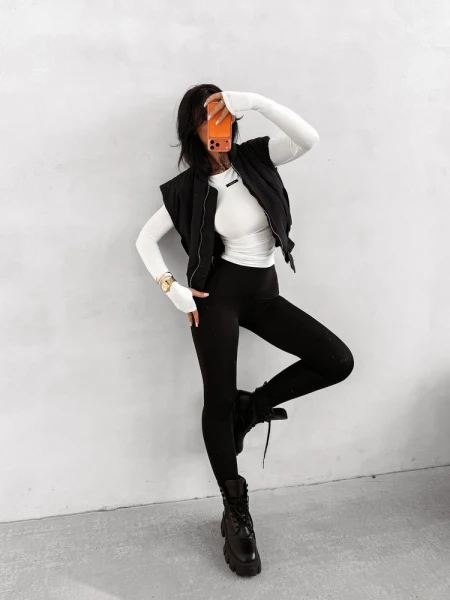 Bluzka damska OLAVOGA NELA 2026 ecru - maWer Fashion
