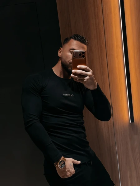 Bluzka męska longsleeve OLAVOGA ZURI 2026 czarna - maWer Fashion
