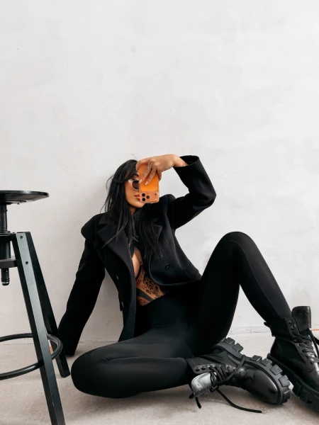 Marynarka damska OLAVOGA HUSH 2026 czarna - maWer Fashion