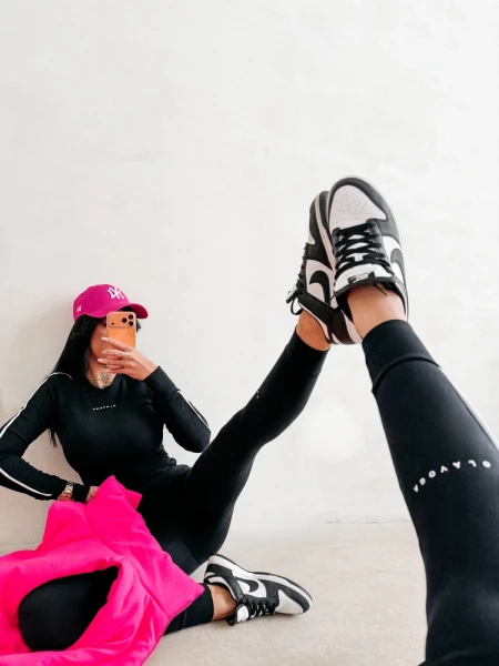 kKomplet damski OLAVOGA EASILY 2026 czarny - maWer Fashion