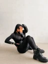 Kombinezon damski OLAVOGA SORELA 2026 czarny - maWer Fashion