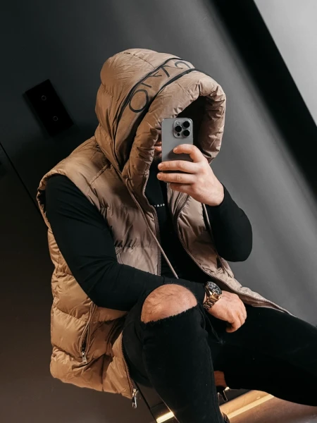 Kamizelka męska OLAVOAGA TAER 2026 beż - maWer Fashion