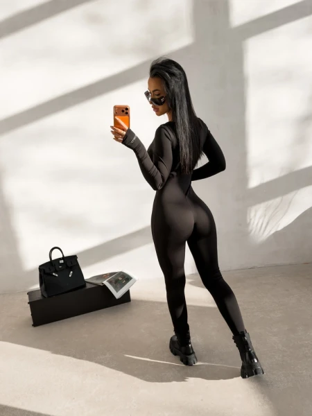 Kombinezon damski OLAVOGA VANTAGE 2026 czarny - maWer Fashion