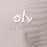 Komplet damski OLAVOGA ASHWAY 2026 beż - maWer Fashion