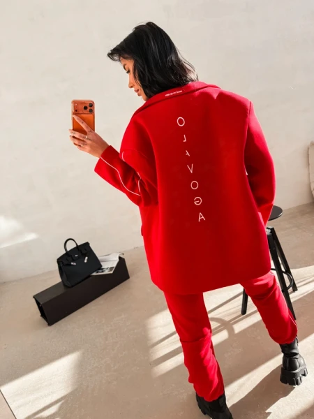 Marynarka damska OLAVOGA REFINE 2026 czerwona - maWer Fashion